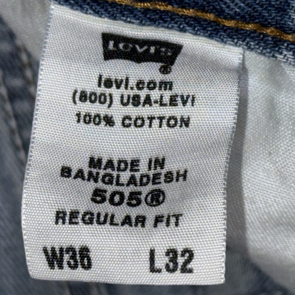 Vintage Levis 505 Jeans Denim Blue Mens 36x32 Fits 35x31 Straight Leg Light Wash - Picture 5 of 16